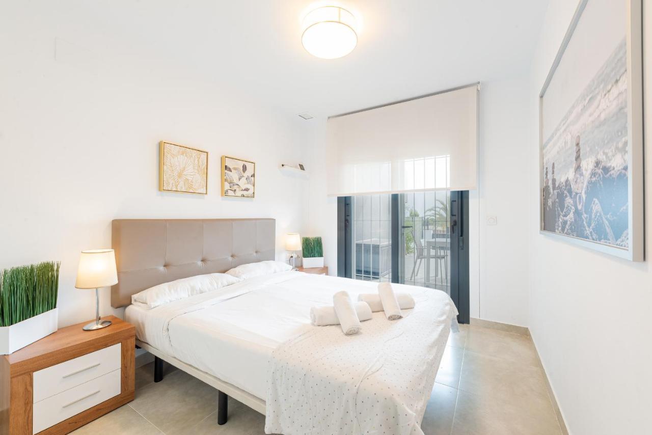 Appartamento Myflats Luxury Ocean Side Arenales del Sol Esterno foto